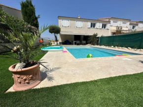 Villa avec Piscine privée proche des plages
